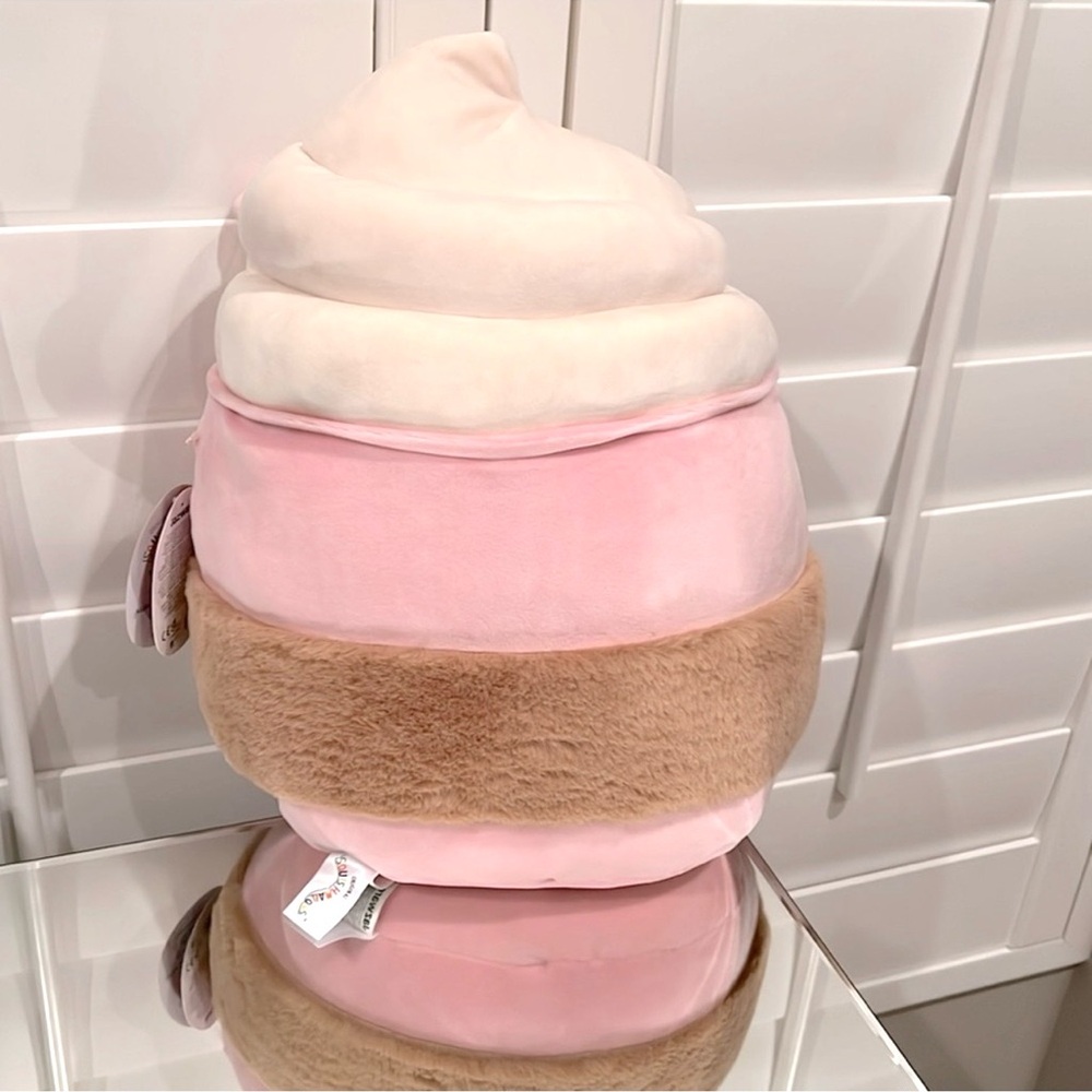 NWT❤️ Squishmallows
Original Jenny - Picture 5 of 7